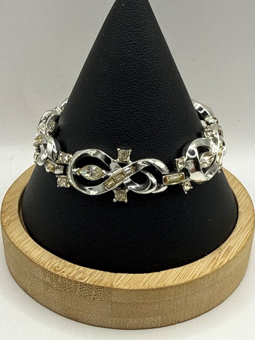 Vintage MCM Rhinestone Infinity Link Bracelet Silvertone Ribbon Coquette Art Dec